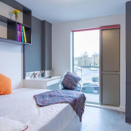 En Suite Rooms & Studios, Coventry - Sk Dış mekan fotoğraf